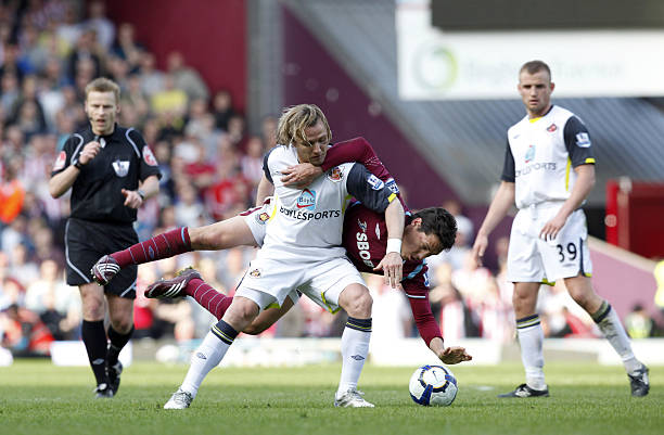 防守的同时 防守的同时