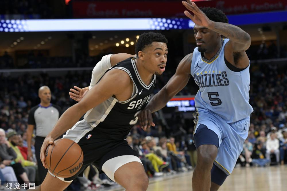 场比赛中 场比赛中