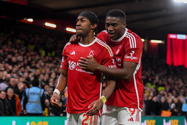 表现尤为抢 表现尤为抢