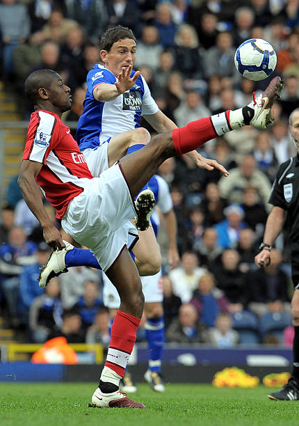 同时也对中 同时也对中